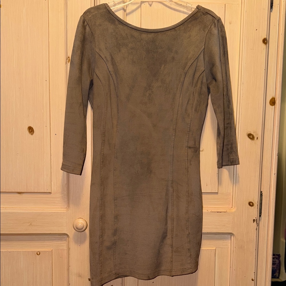 Chic Long Sleeve Dress in Gray